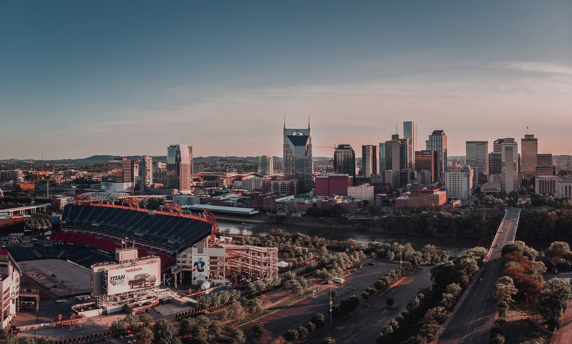 tanner-boriack-GmoaEH48m8c-unsplash-1 Nashville skyline